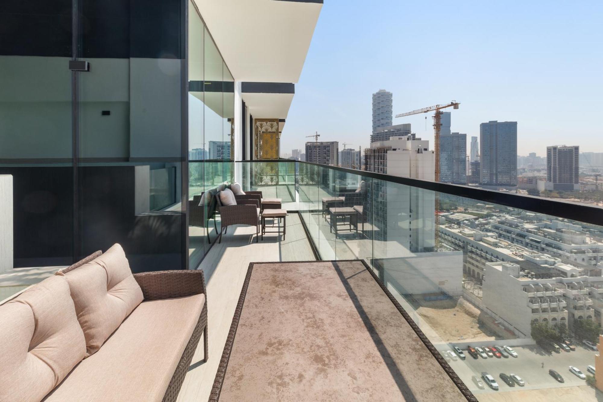 Appartement Your Own Pool Spacious 2bdr Jvc *