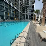 Your Own Pool Spacious 2Bdr Apartment Jvc