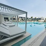 Your Own Pool Spacious 2Bdr Apartment Jvc