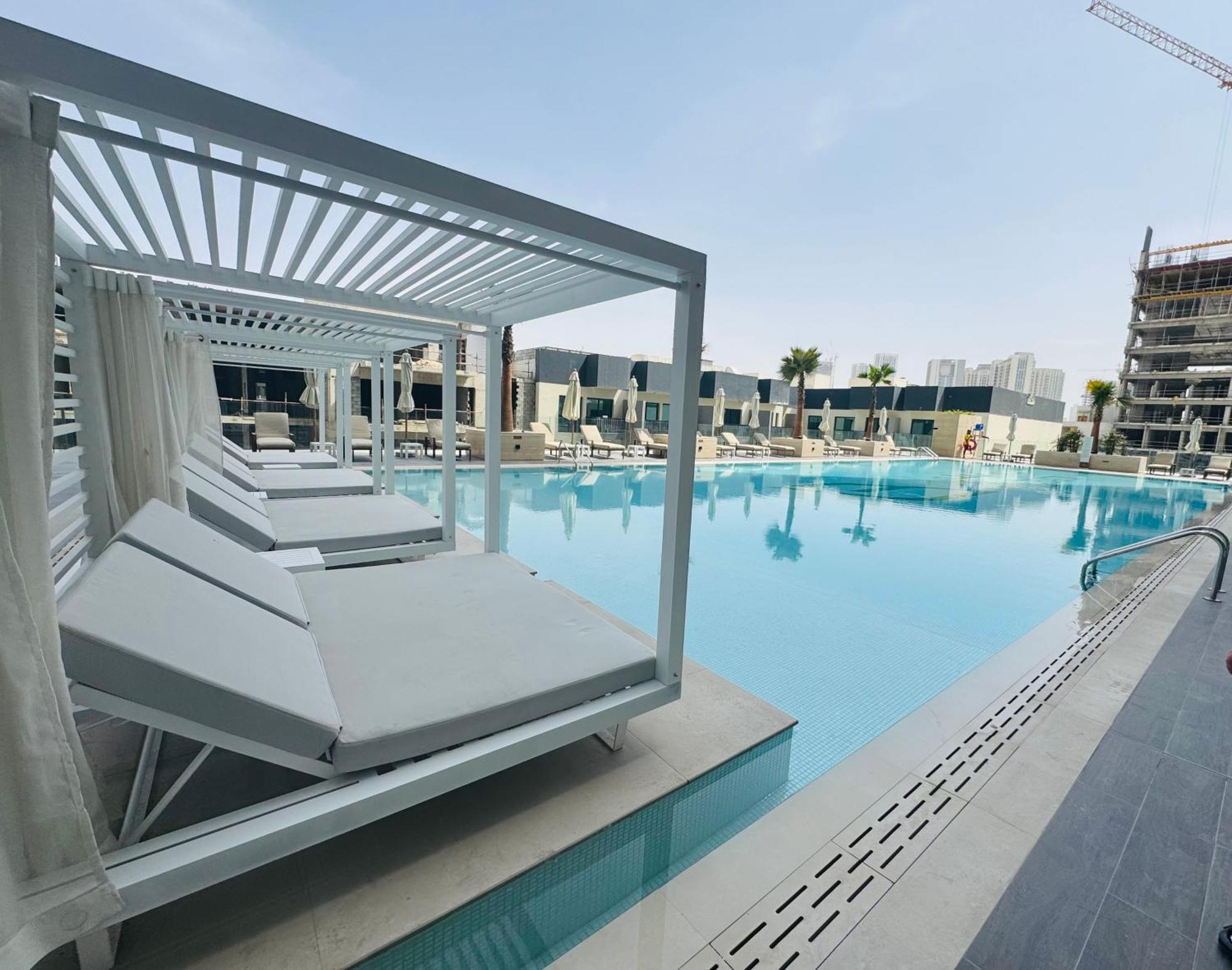 Your Own Pool Spacious 2bdr Jvc Dubai